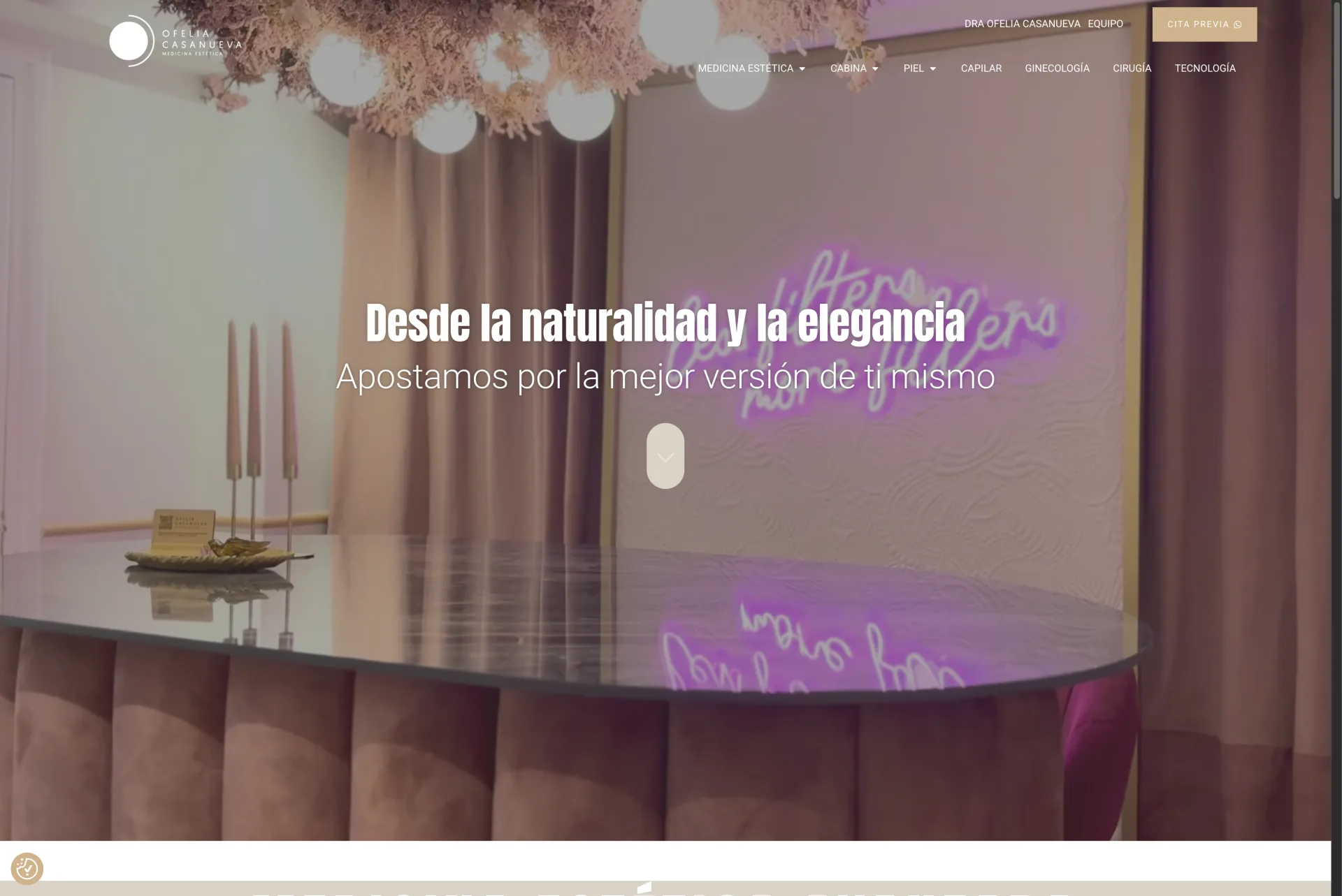 Captura de la home de Clínica Ofelia Casanueva: hero con vídeo y navegación principal